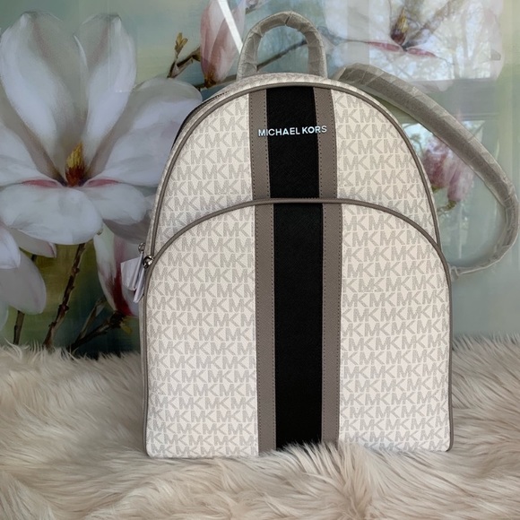 Michael Kors Handbags - Michael kors Abbey Large backpack